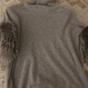 Sofia Cashmere Gray Turtleneck with Faux Fur Accents